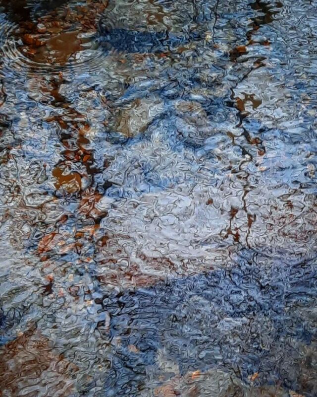 #reflection #Water #ripple #patternsinnature